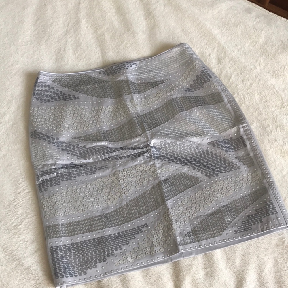 WHBM sequin skirt size 2 *new w/ tags*